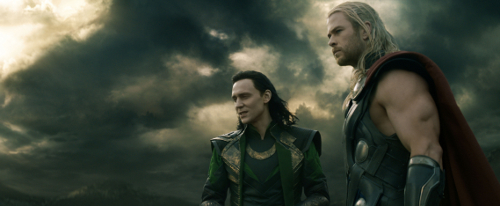 20131027_thor_lemondedestenebres_thor_loki.jpg